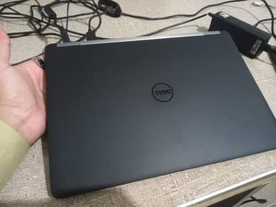 Dell Latitude E7270