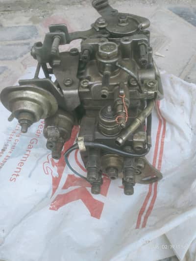 2c Engine Diesel Pump