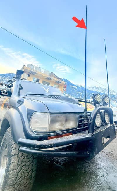 GENUINE ANTENNA FOR JEEPS & SUVS.