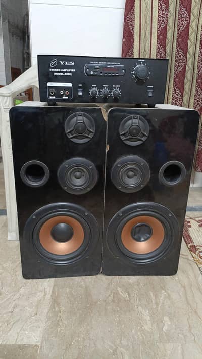 10" Hard Base Metal speakers Pair with Amplifier