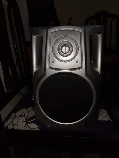 Aiwa Original Speaker – Powerful Sound – Used (Single)