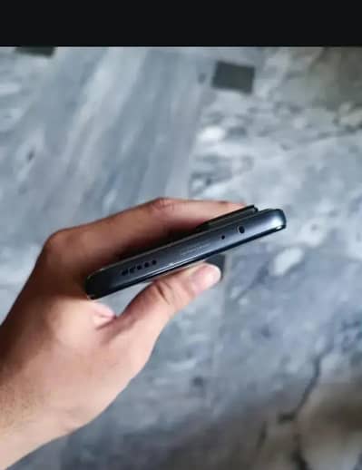 12t pro 8 /256 exchange possible