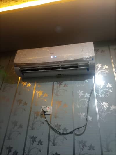 Haier AC DC DC inverter 1.5 ton 03262107955 my WhatsApp number