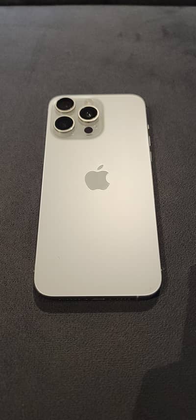 Iphone 15 pro max 256gb factory unlock