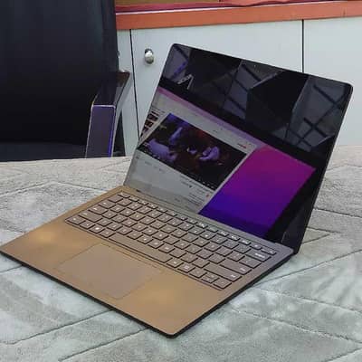 Core i7 10th Gen | 16GB RAM | 256GB SSD | Touchscreen | Windows 11 Pro