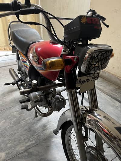 Honda CD 70 Condition 10 by 10