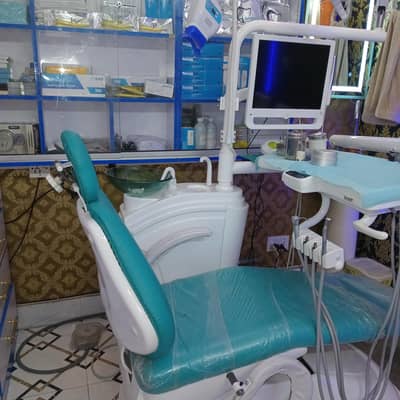 Experianced female dental surgeon required