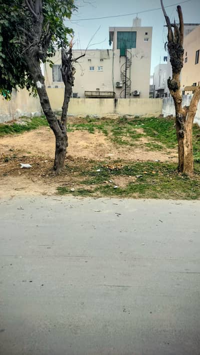 10 Marla Plot For Sale