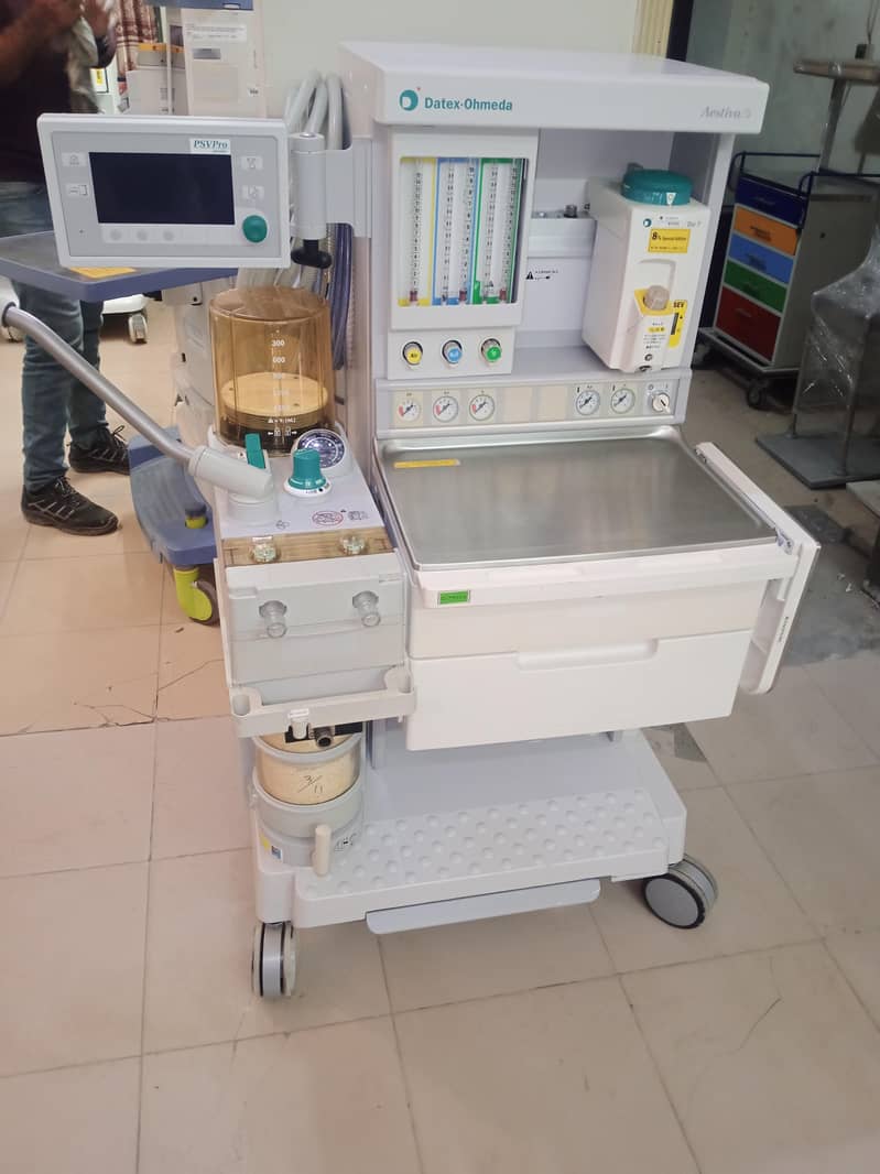 Anesthesia Machine Aestiva-5 Ohmeda and Drager Fabius 0