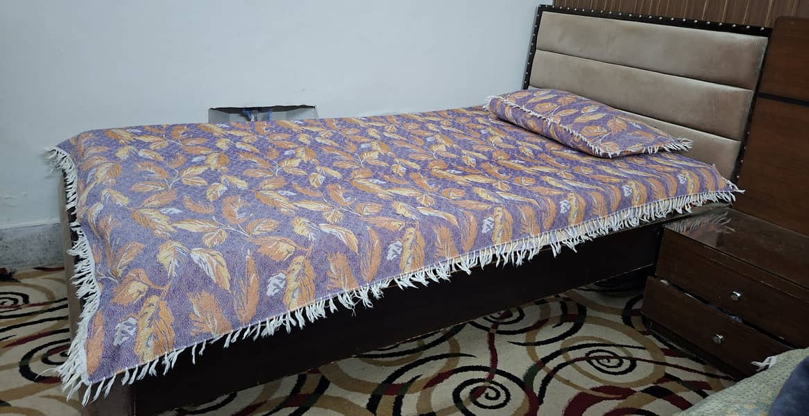 Single bed 3