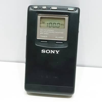 Sony SRF-M903 FM/AM Stereo Synthesised Receiver with Leather Cover