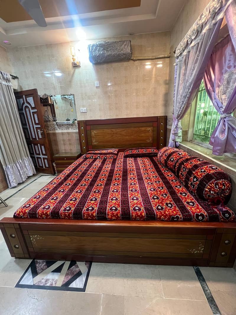 new condition bed 1