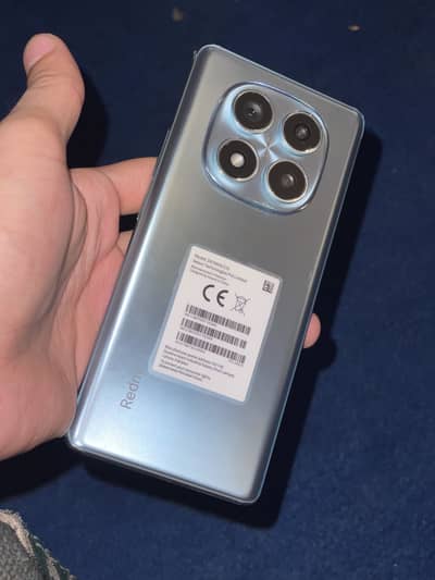 16/256gb 7 month warranty complete box 10/10