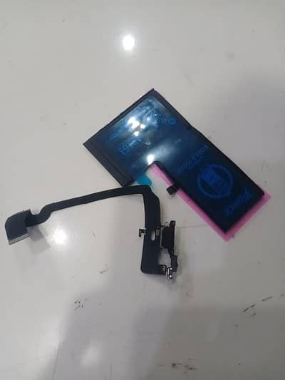 iPhone x battery charging strip available