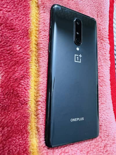 One Plus 8  Ram 8/128 GB  Dual sim