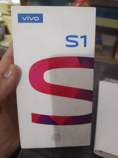 Vivo S1