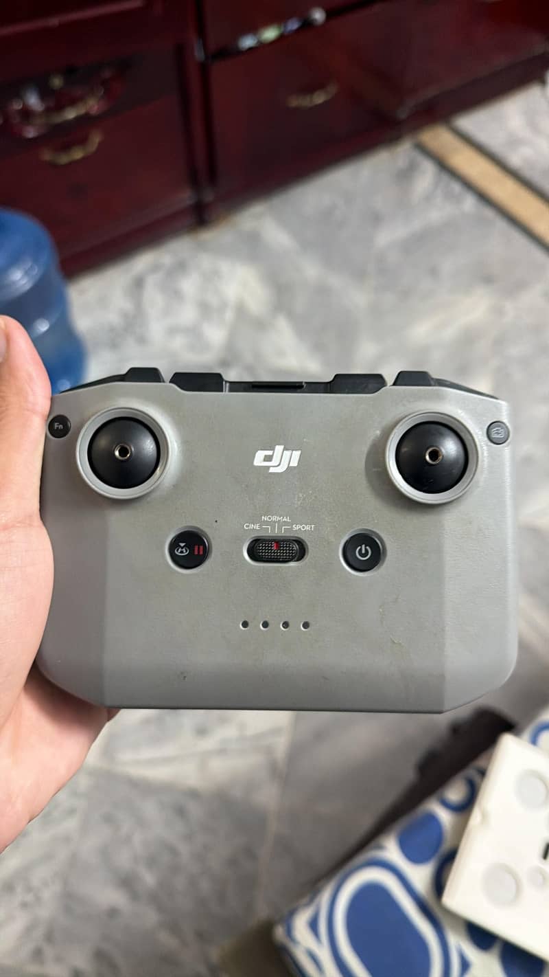 DJI mini 2 5