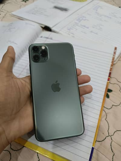 Iphone 11 pro max with box