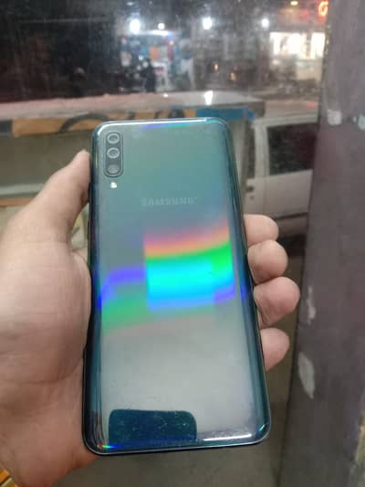 Samsung a50