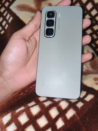 Infinix Hot 50 pro.