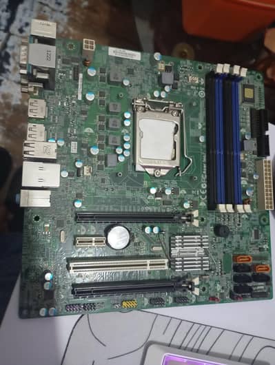 Acer Q77H2-AM With Stock Intel Cooler