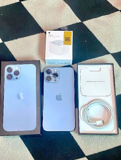 Apple iphone 13 pro max pta Approved All accesries