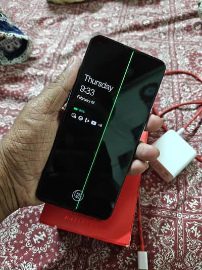 OnePlus 9 - Green Line