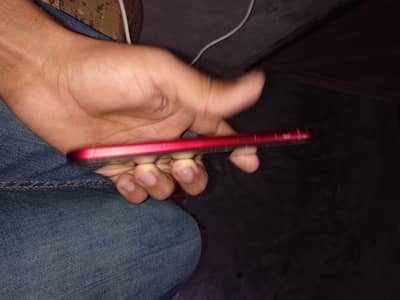 iPhone XR factory unlock 64 gb red colour