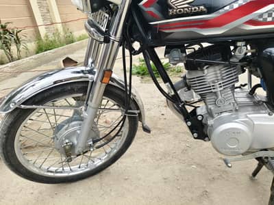 CG 125 black lush condition