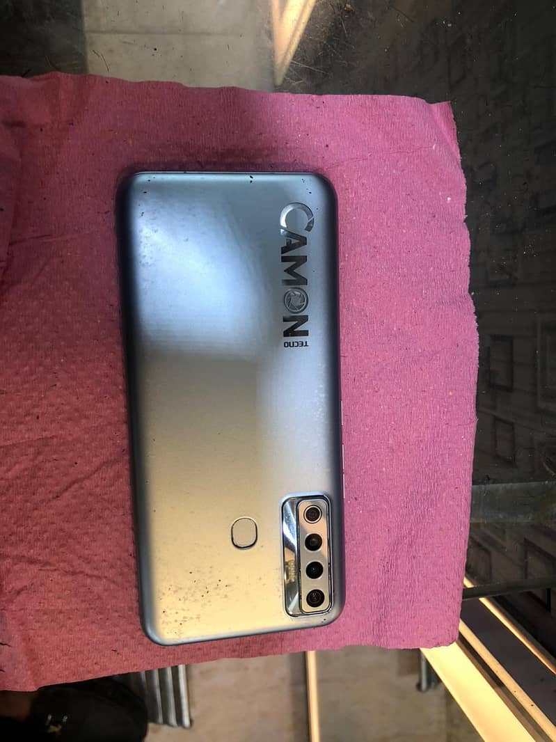techno camon17 1