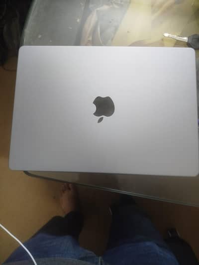 Apple M1 Pro 14 Inch 2021 with 16 GB Ram and 512 SSD