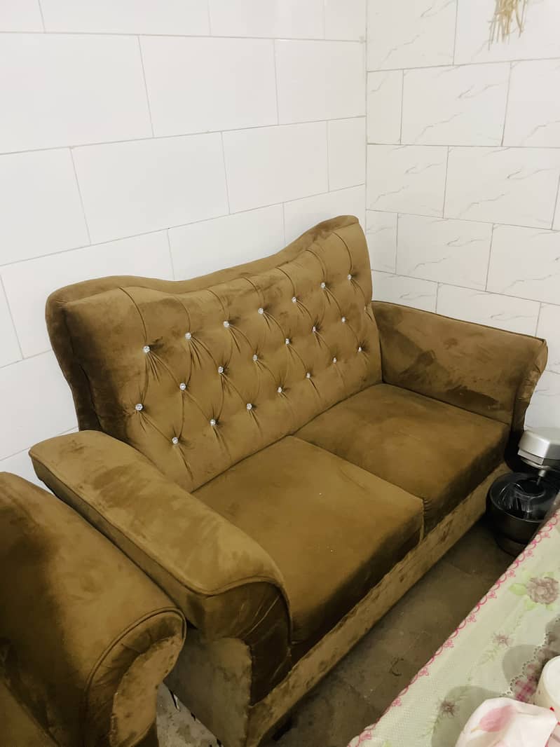 6setaer sofa 0
