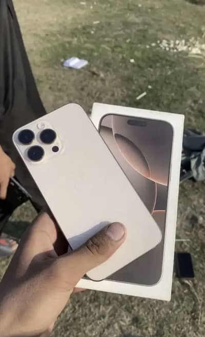 iPhone 16 pro max jv 90% BH