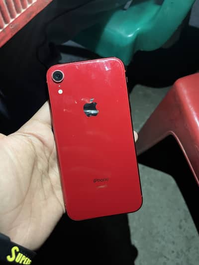 Iphone XR product red