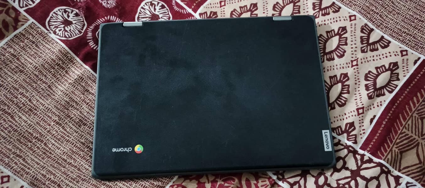 google chrome Os &  moveable & touch screen 0