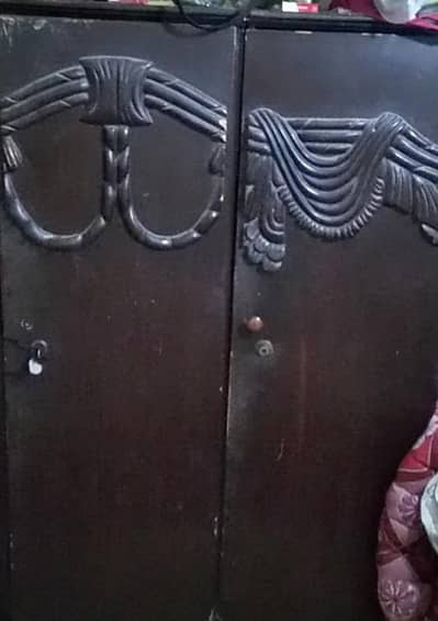 3 door almari mazboot