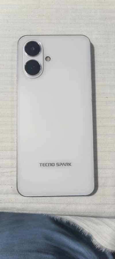 Tecno spark go 2 4/64