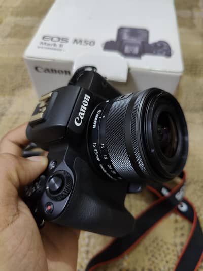 CANON EOS M50 MARK 2 (SEALED PACK/INTERNATIONAL WARRANTED/ALMOST NEW)