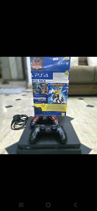 PlayStation 4 slim