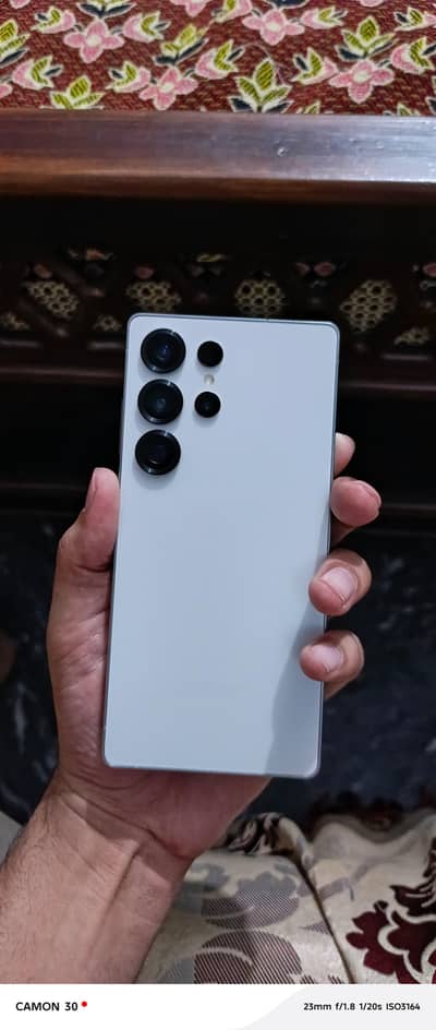 Samsung s25 ultra (exchange possible)