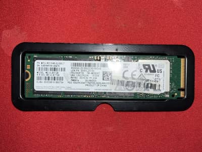 Samsung 512gb m. 2 nvme  ssd