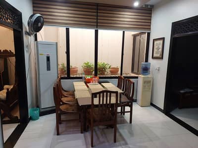 3bed dd for rent 3rd floor with roof