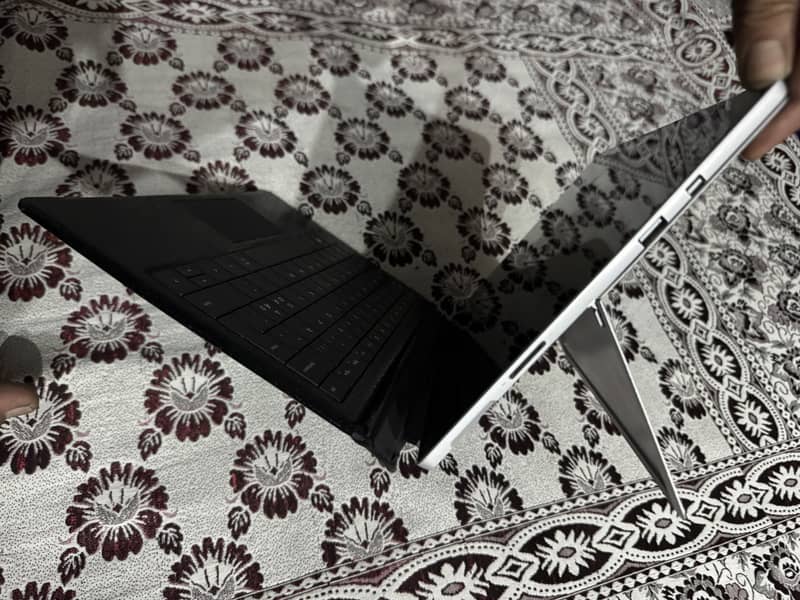 Surface 6 pro 0