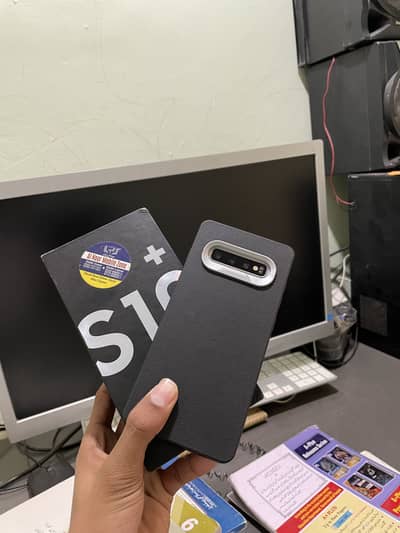 Samsung S10plus Official Pta Approved with box charger