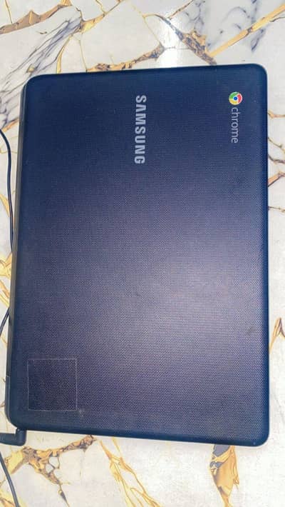 10/10 condition Chromebooks available.