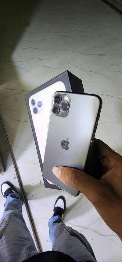 11Pro PTA approved 256 gb water pack