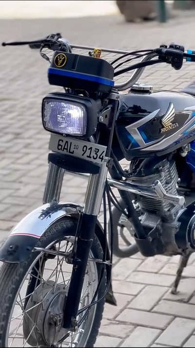 125 10 model for sale