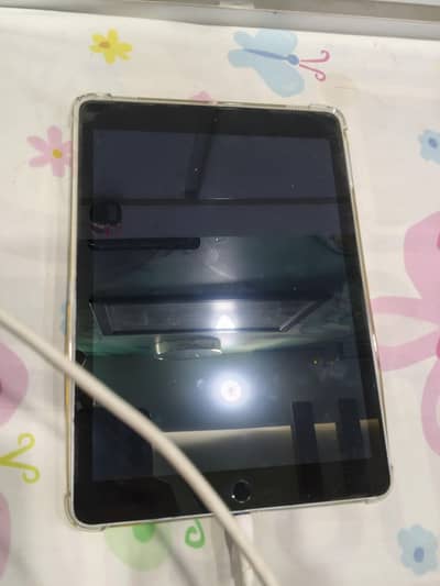 Apple Ipad Air 2 mint condition 64gb silver color
