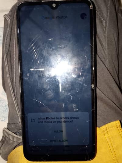 front glass crack condition 10/9