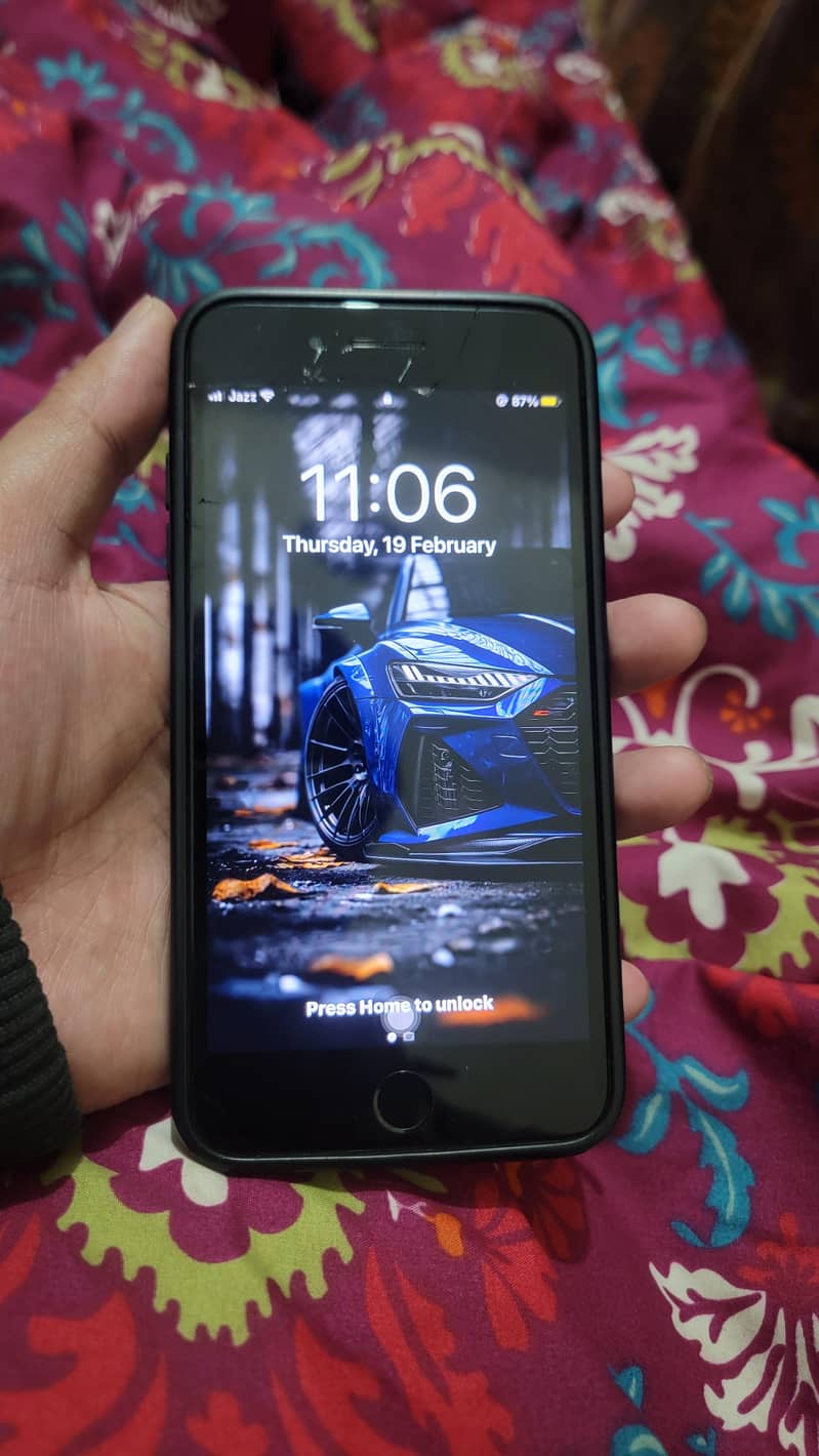 Iphone 7 plus 128 GB pta approved 4